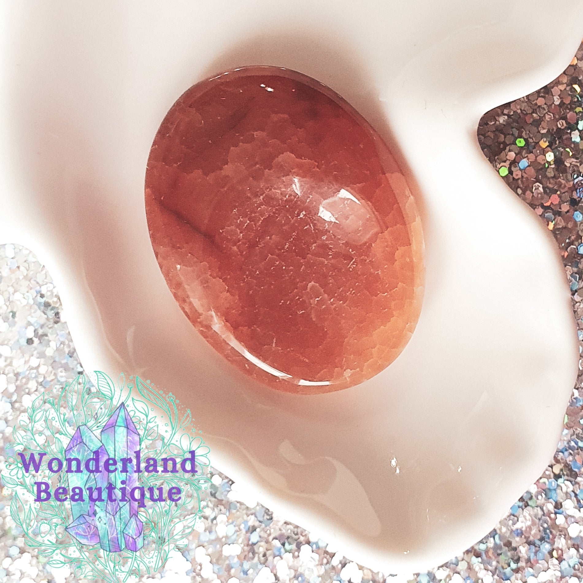 Wonderland Beautique - Fire Agate Thumbstone