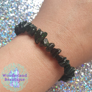 Green Goldstone Chip Bracelet