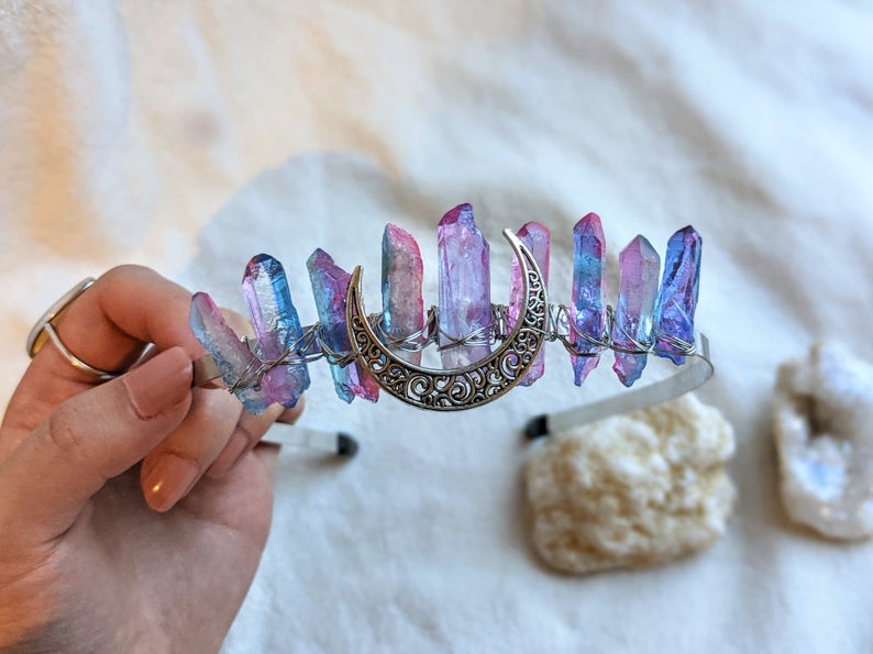 Wonderland Beautique - Northern Lights Crystal Quartz Crown