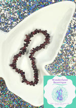 Load image into Gallery viewer, Wonderland Beautique - Garnet Chip Bracelet
