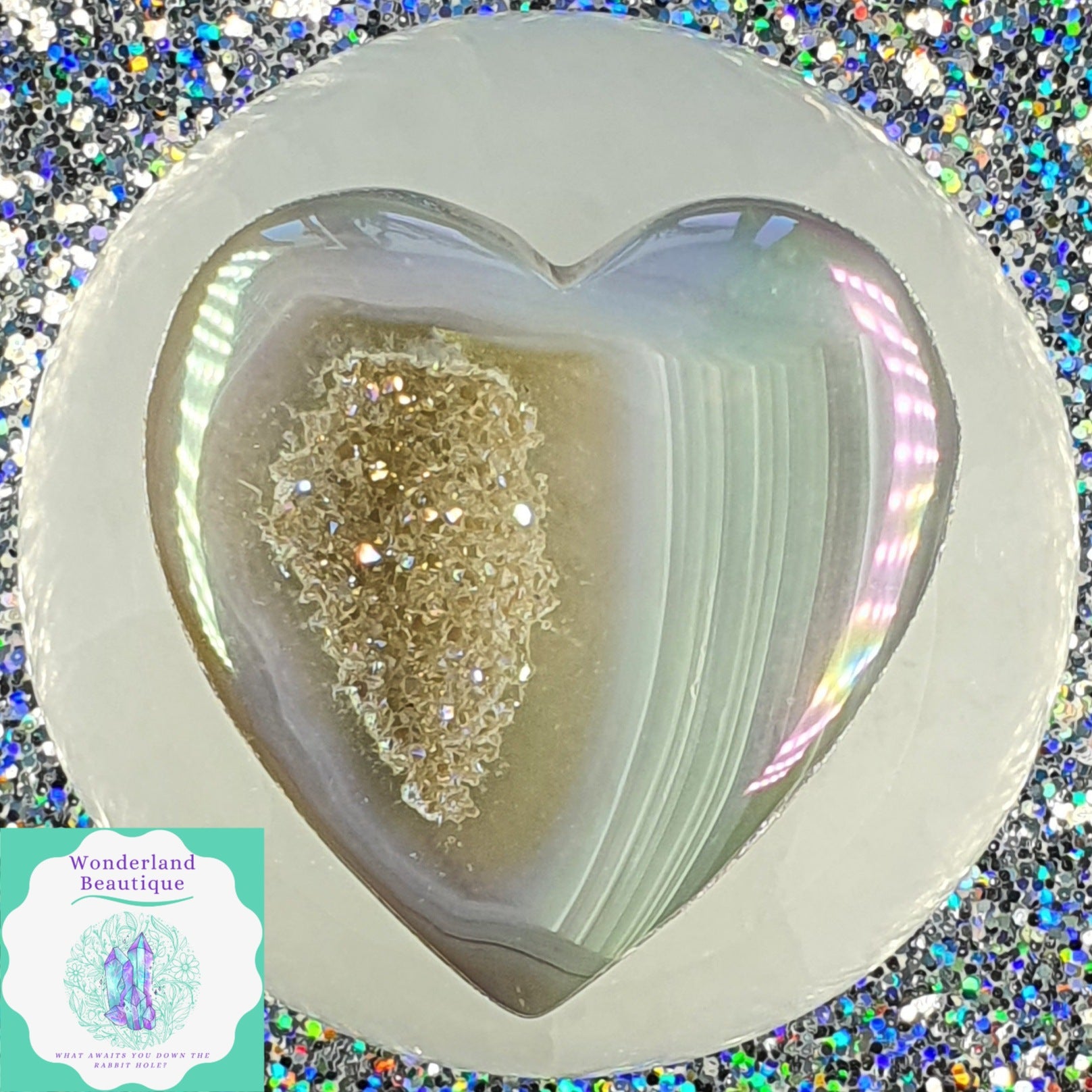 Wonderland Beautique - Druzy Agate Aura Polished Heart