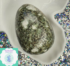 Wonderland Beautique - Preseli Bluestone Egg