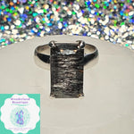 Load image into Gallery viewer, Wonderland Beautique - Super 7 Rectangle Facet Ring
