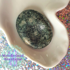 Wonderland Beautique - Preseli Bluestone Thumbstone