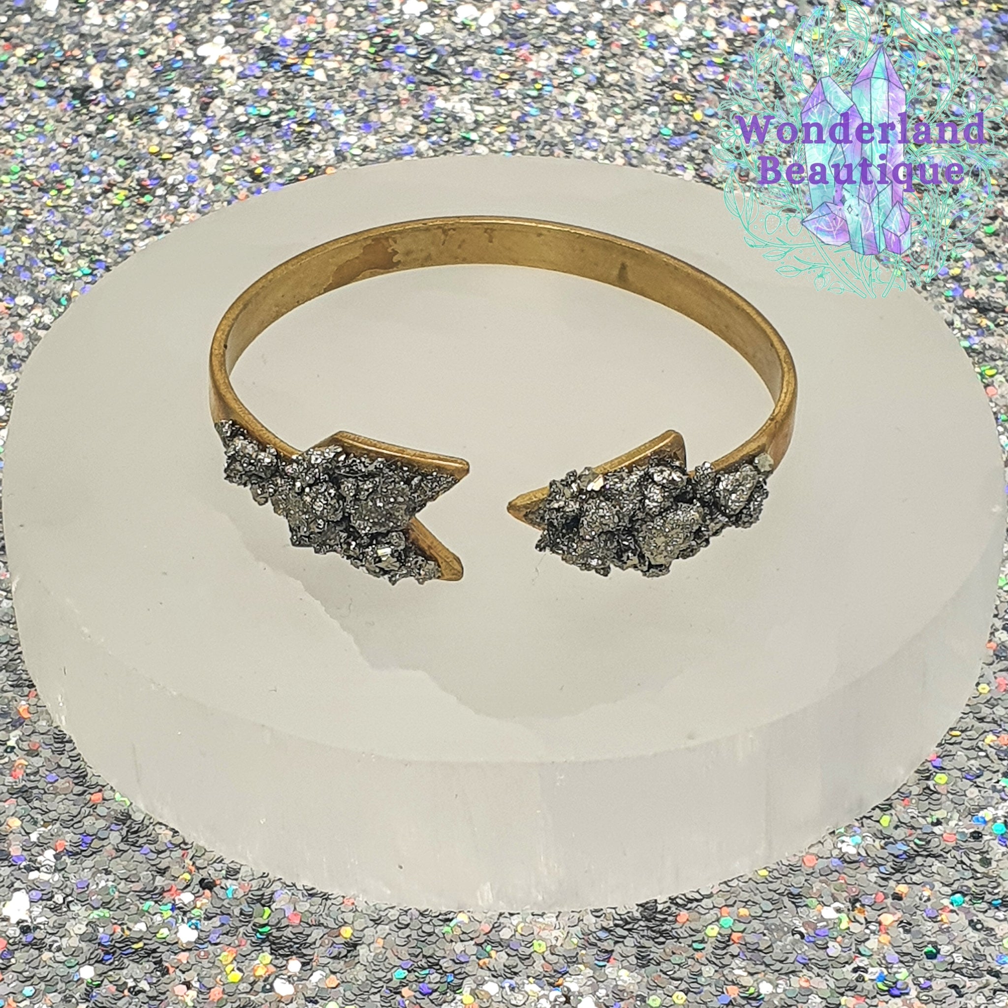 Wonderland Beautique - Pyrite Arrow Cuff Bracelet