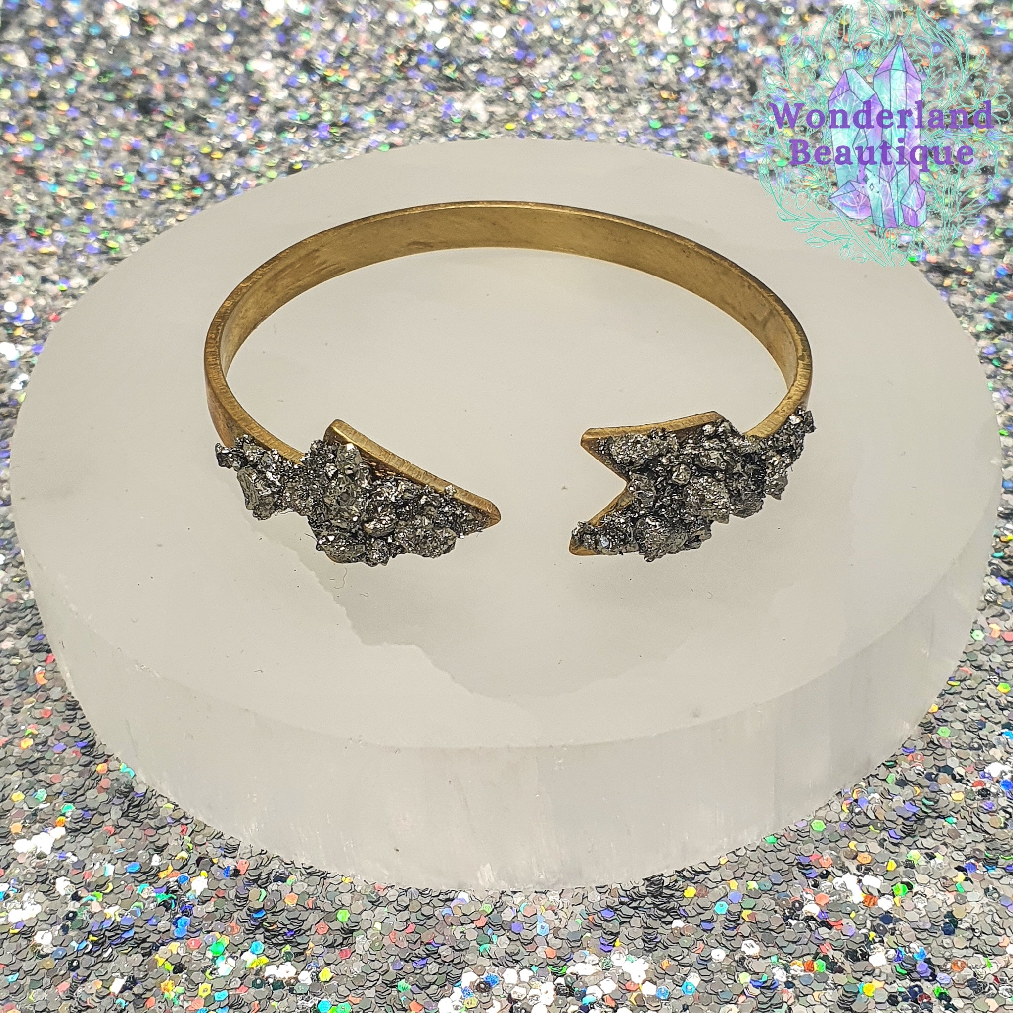 Wonderland Beautique - Pyrite Arrow Cuff Bracelet