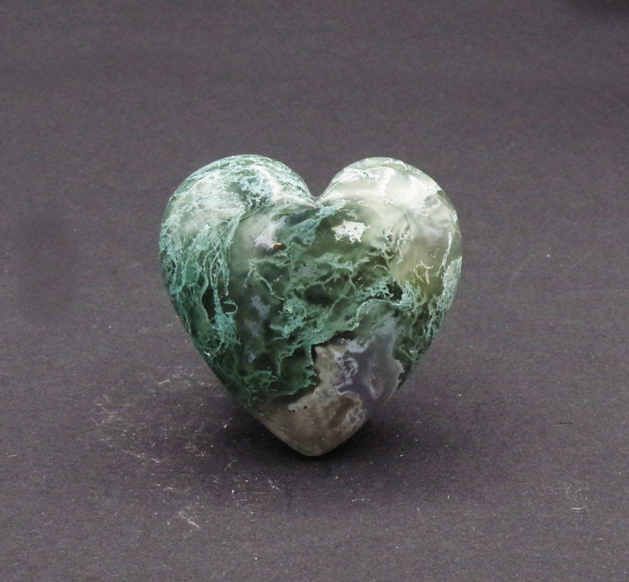 Wonderland Beautique - Moss Agate Polished Heart